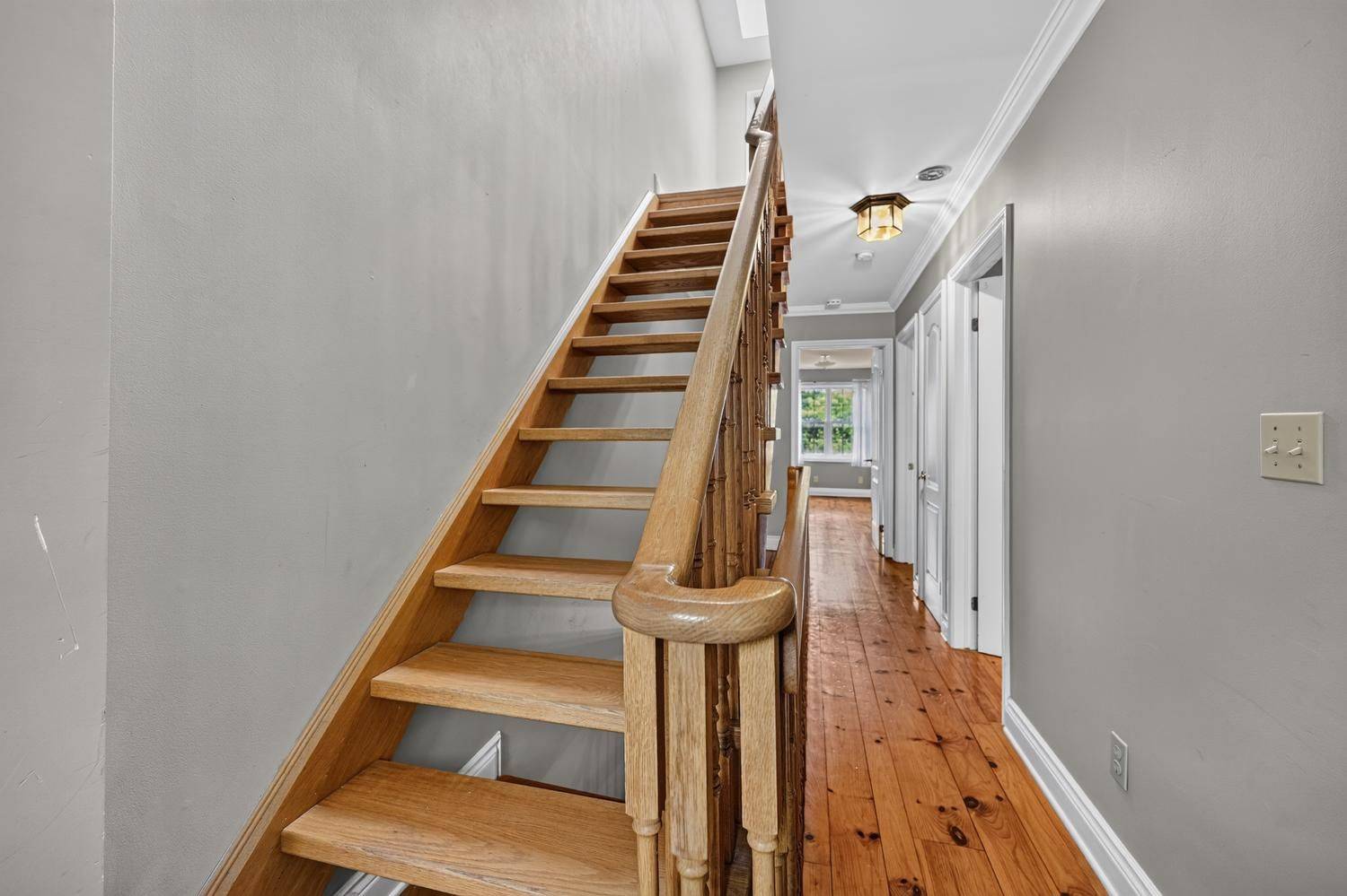 96 William ST, Kingston, ON K7L 2C5