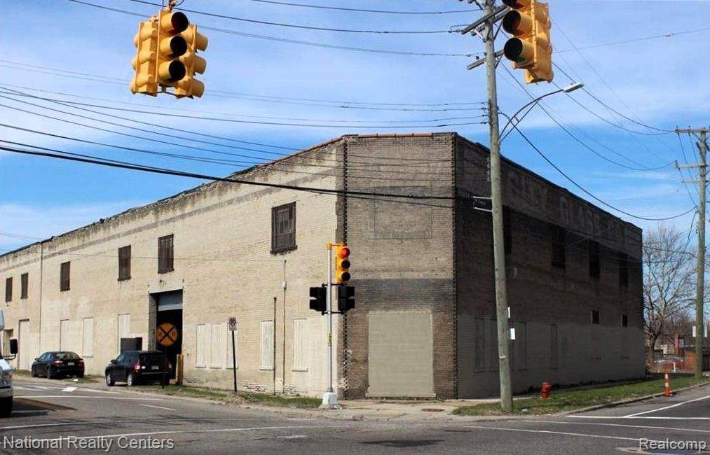 5300 Saint Jean ST, Detroit, MI 48213