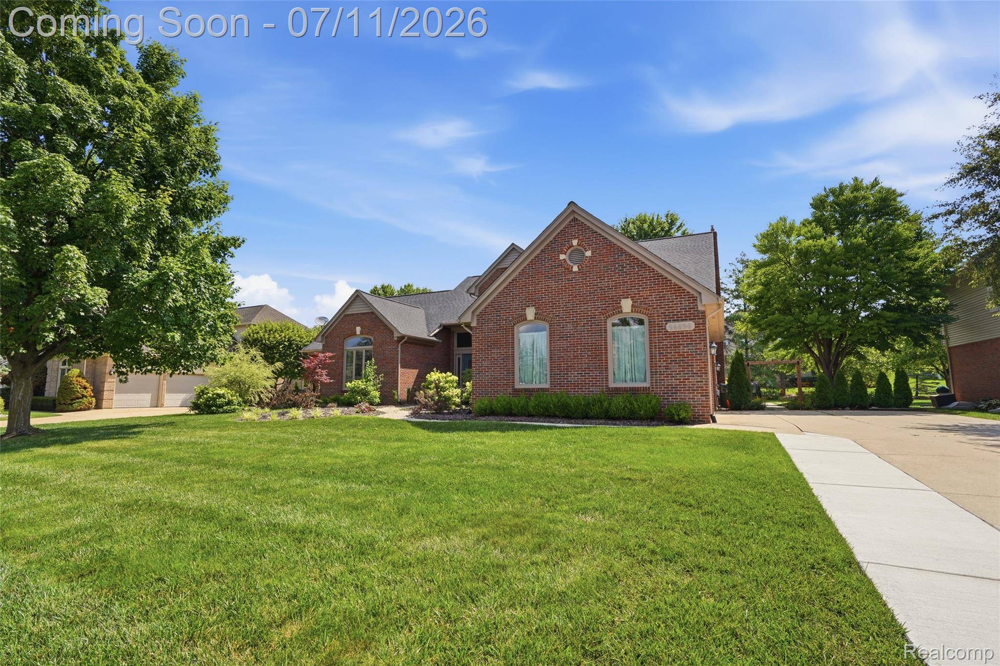 54856 Whitby WAY, Shelby Charter Township, MI 48316