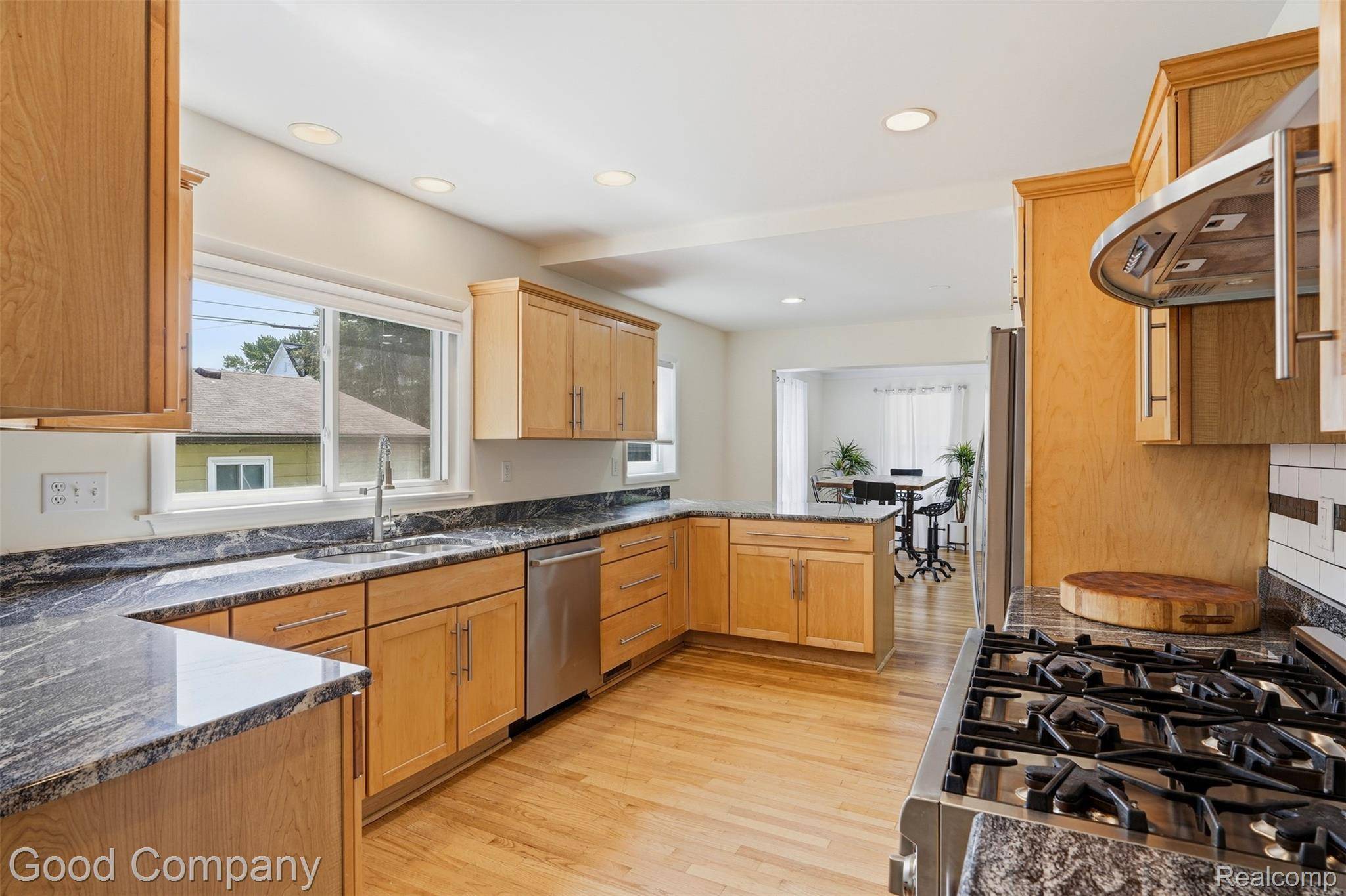 411 Pingree BLVD, Royal Oak, MI 48067