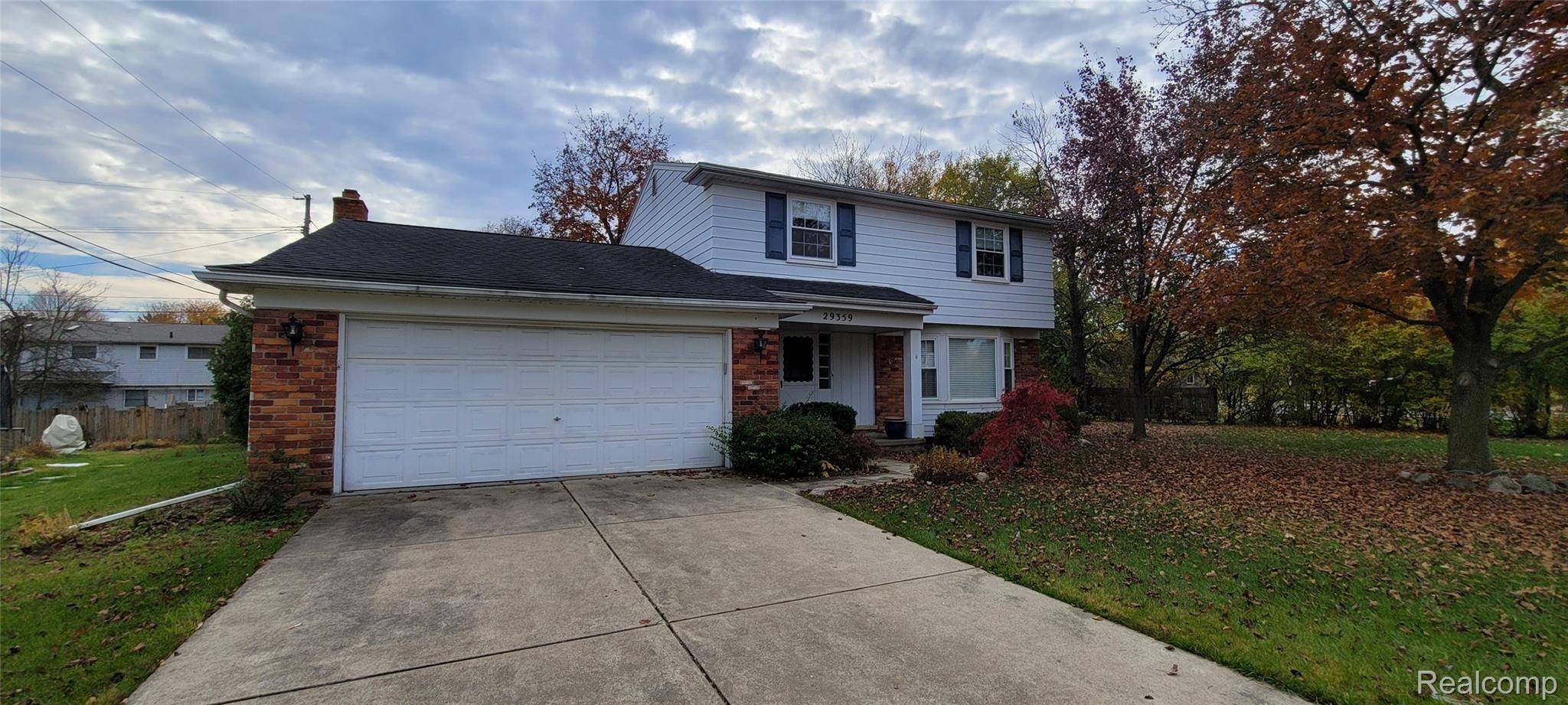 29359 HEMLOCK DR, Farmington Hills, MI 48336