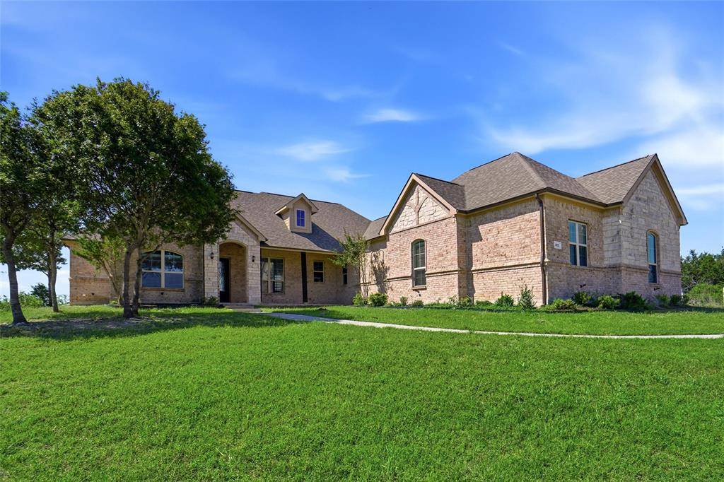4021 J E Woody Road, Springtown, TX 76082