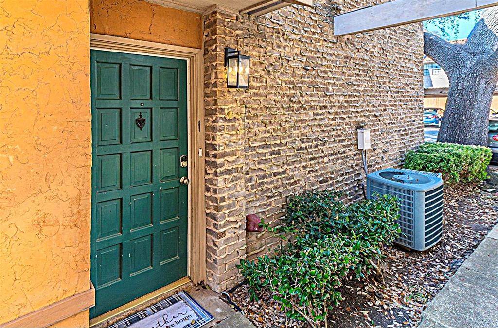 875 Dublin Drive #B, Richardson, TX 75080