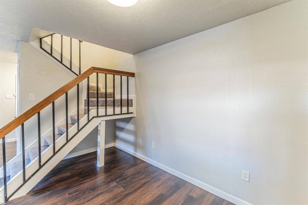 875 Dublin Drive #B, Richardson, TX 75080