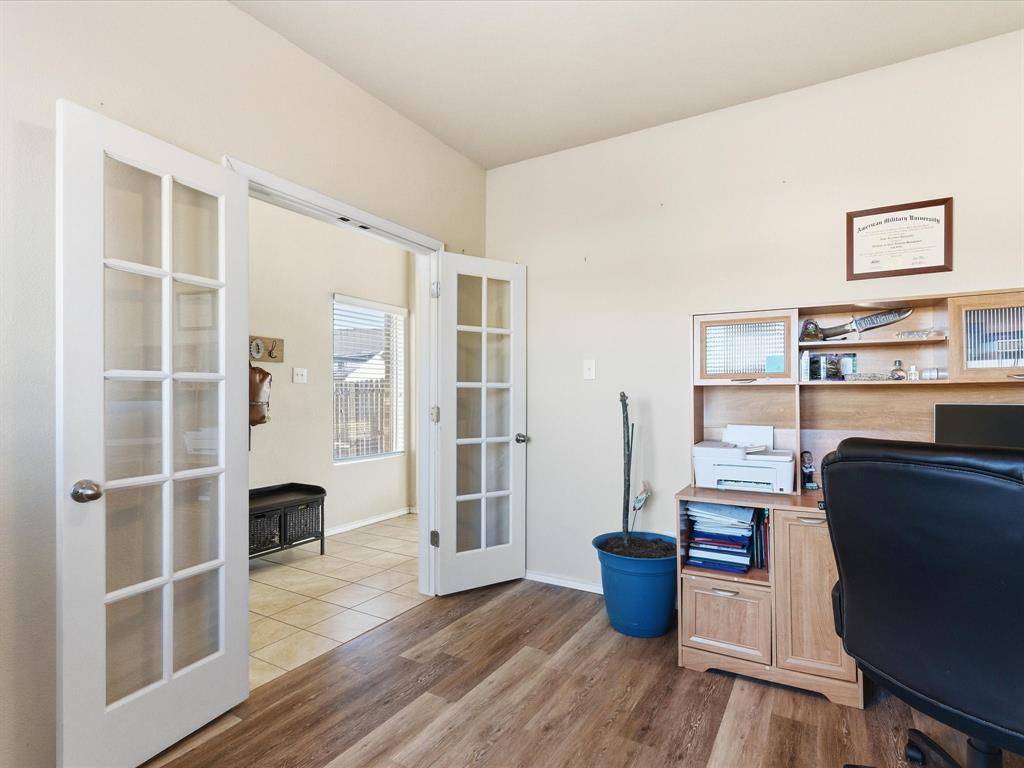 6349 Leaping Fawn Drive, Fort Worth, TX 76179