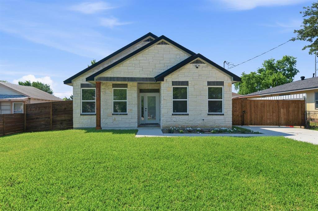 2406 Naoma Street, Dallas, TX 75241