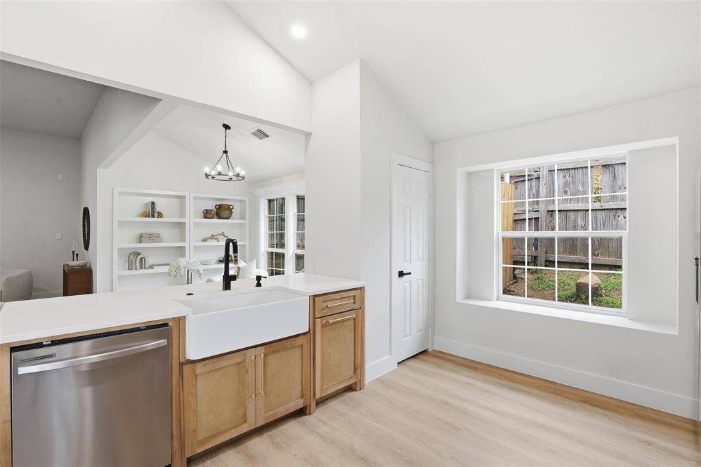 6415 High Country Trail, Arlington, TX 76016
