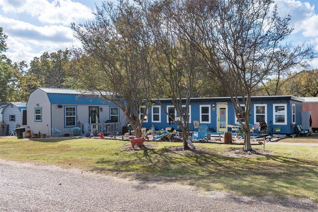 205 Scott Lane, Gun Barrel City, TX 75156