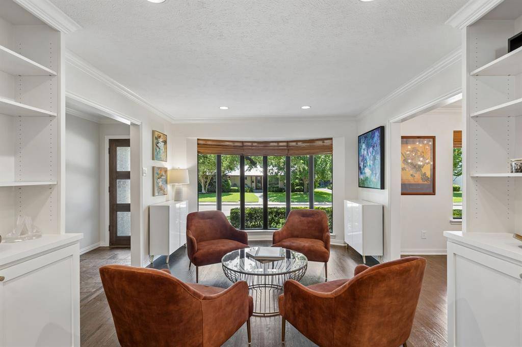 6829 Santa Maria Lane, Dallas, TX 75214