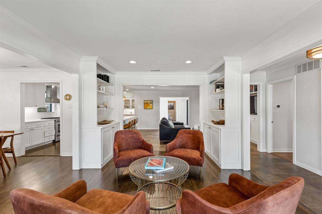 6829 Santa Maria Lane, Dallas, TX 75214