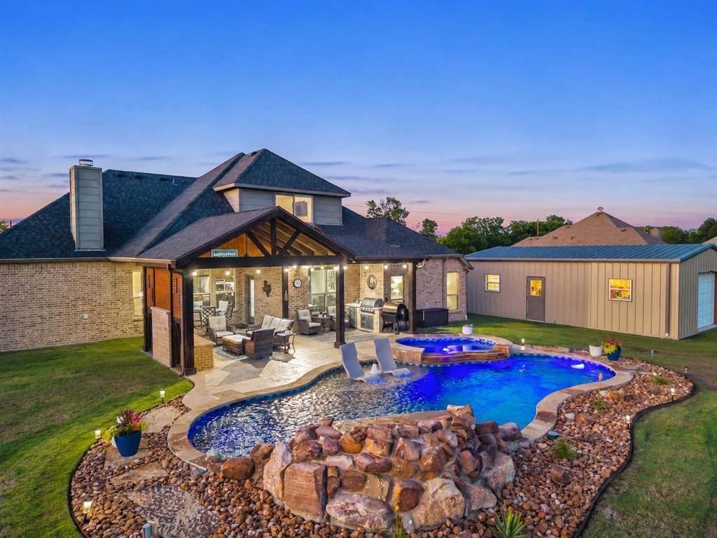 3467 County Road 2508, Caddo Mills, TX 75135