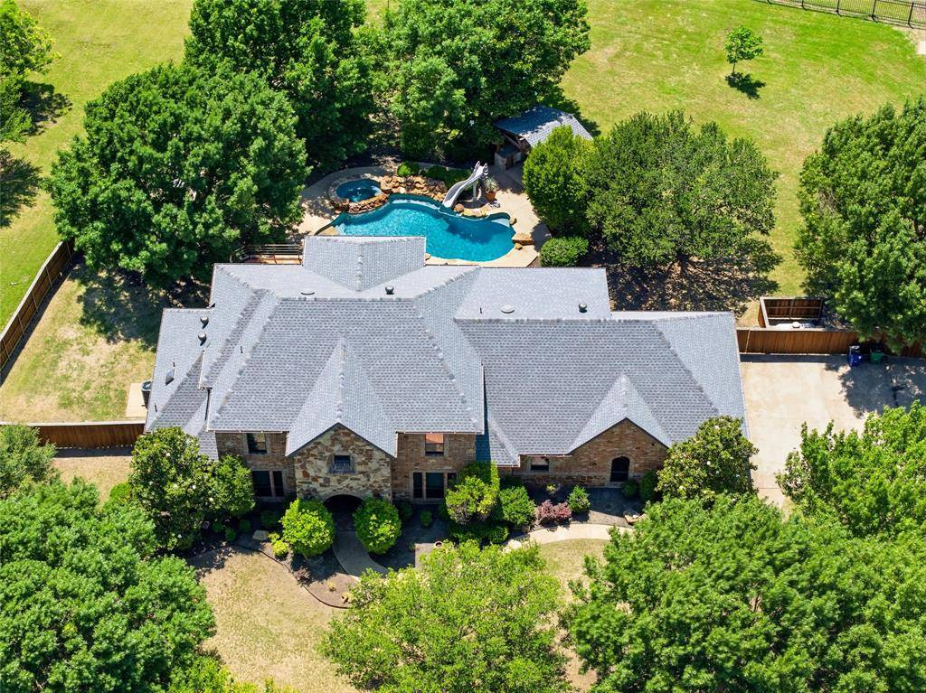 5079 April Lane, Waxahachie, TX 75165