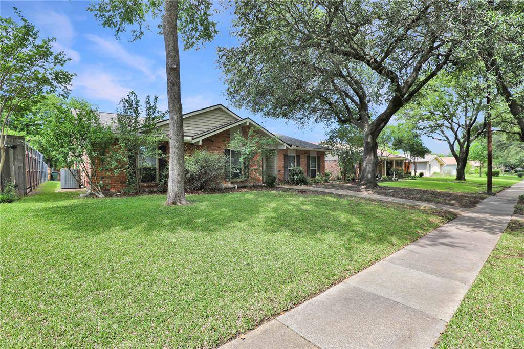 1113 Mossvine Drive, Plano, TX 75023