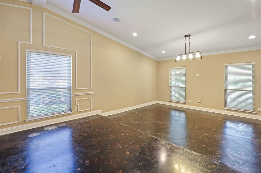 1113 Mossvine Drive, Plano, TX 75023