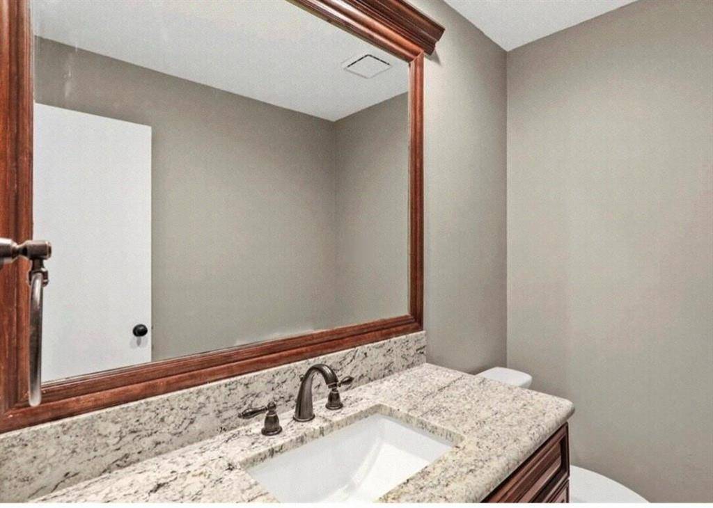 5100 Verde Valley Lane #111, Dallas, TX 75254