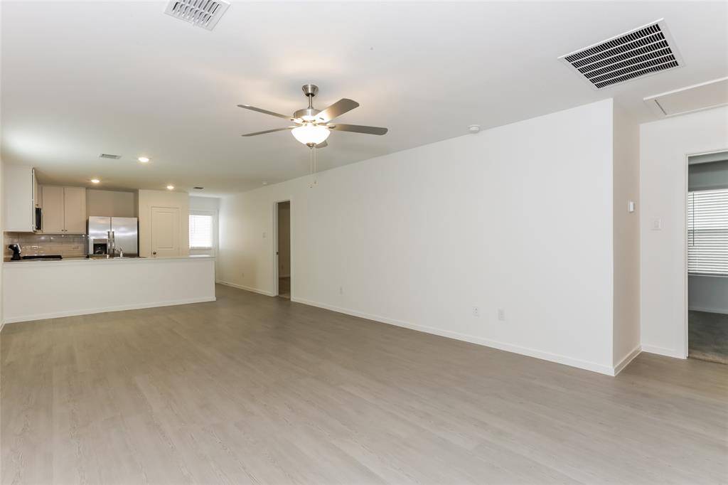 15249 Grappling Irons Lane, Haslet, TX 76052