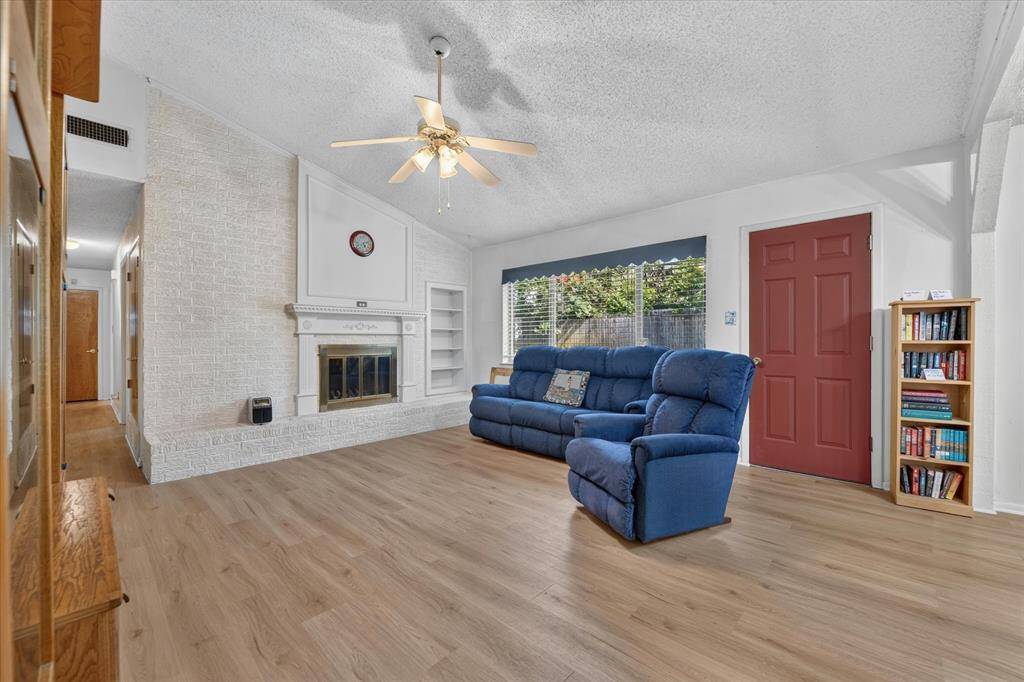 7312 Vanessa Drive, Fort Worth, TX 76112
