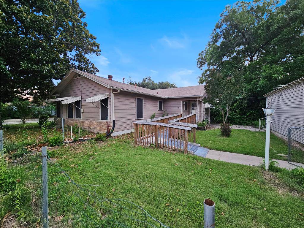 5100 Melbourne Drive, Fort Worth, TX 76114