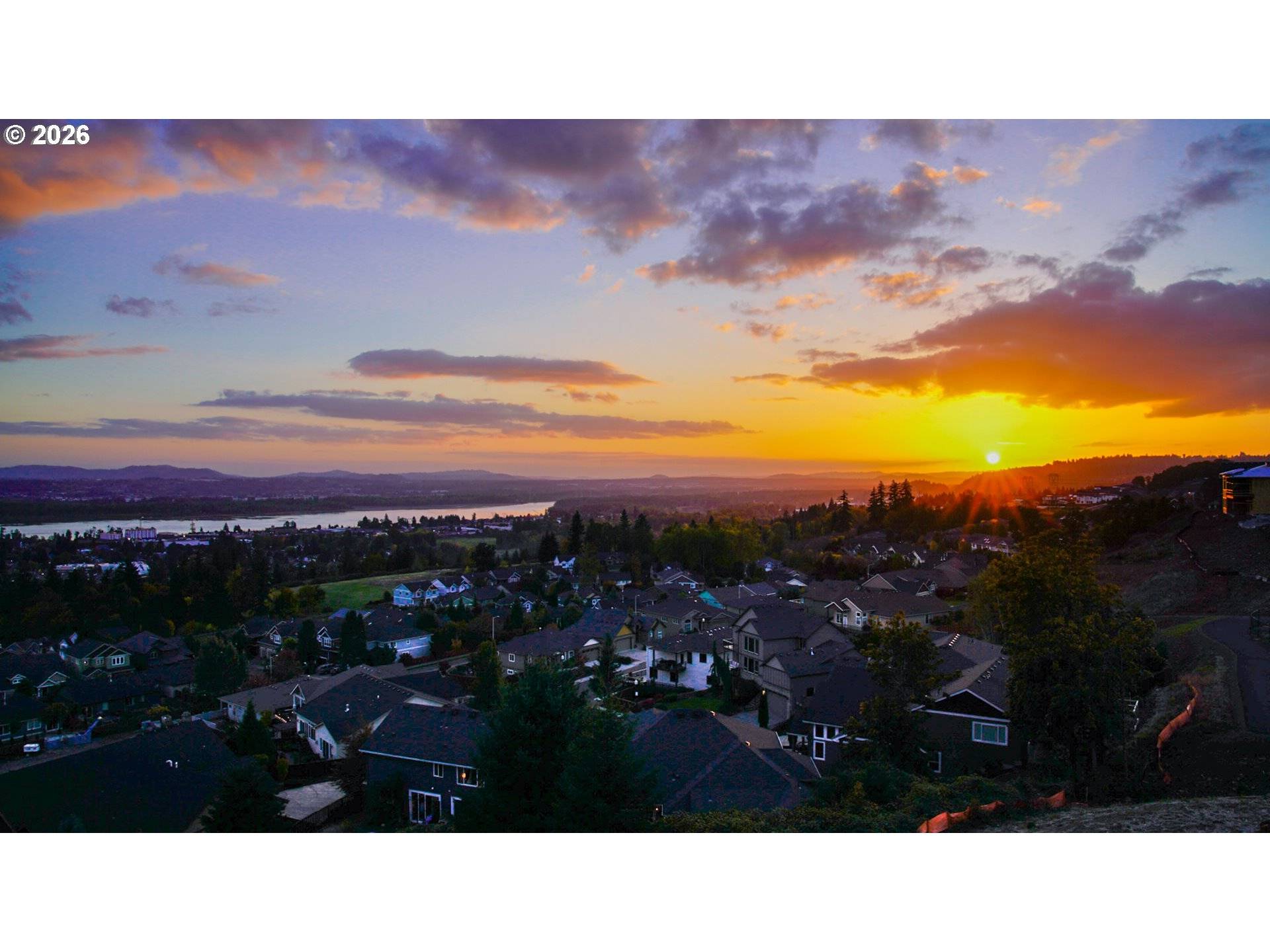 610 N Y ST, Washougal, WA 98671