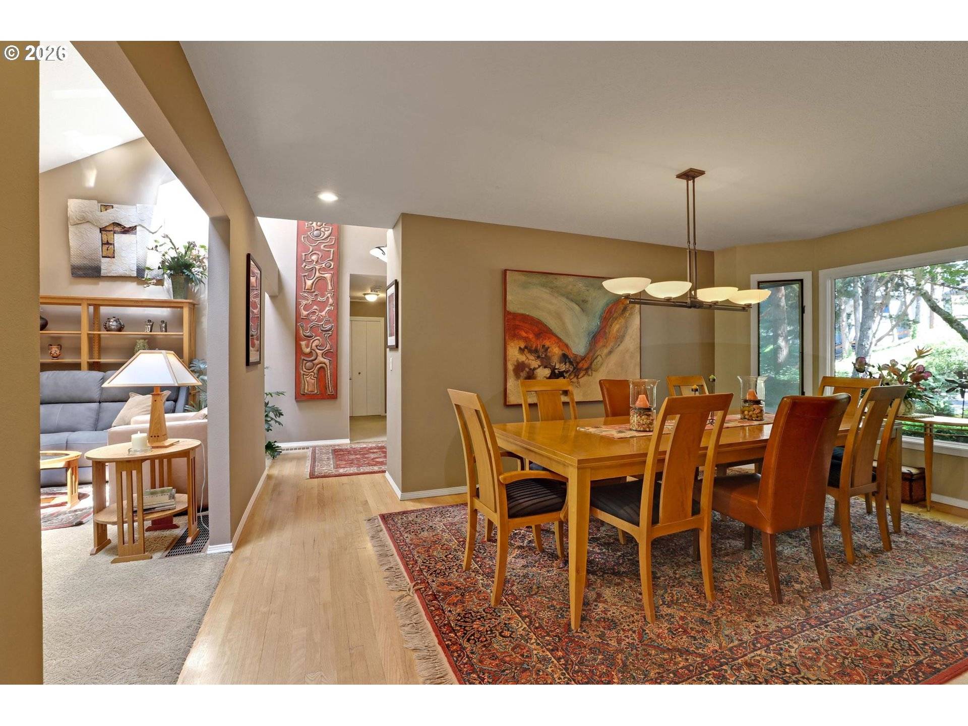 1933 SW BROADLEAF DR, Portland, OR 97219