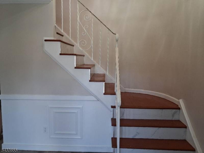 119 Colonial Rd #1, Edgewater Park Twp., NJ 08010