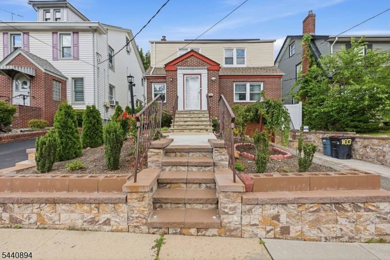 103 Bailey Ave, Hillside Twp., NJ 07205