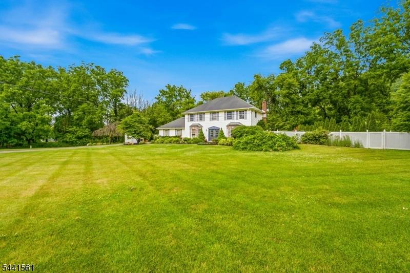 3 Butternut Dr, Vernon Twp., NJ 07462