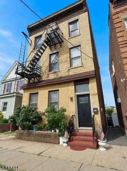 115 Columbus Pl #3, Roselle Park Boro, NJ 07204