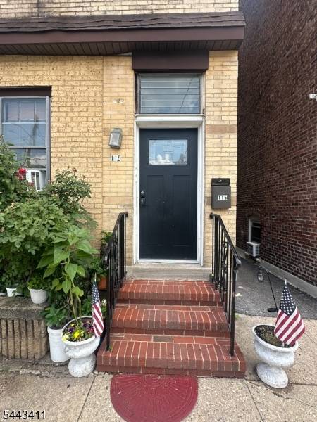 115 Columbus Pl #3, Roselle Park Boro, NJ 07204