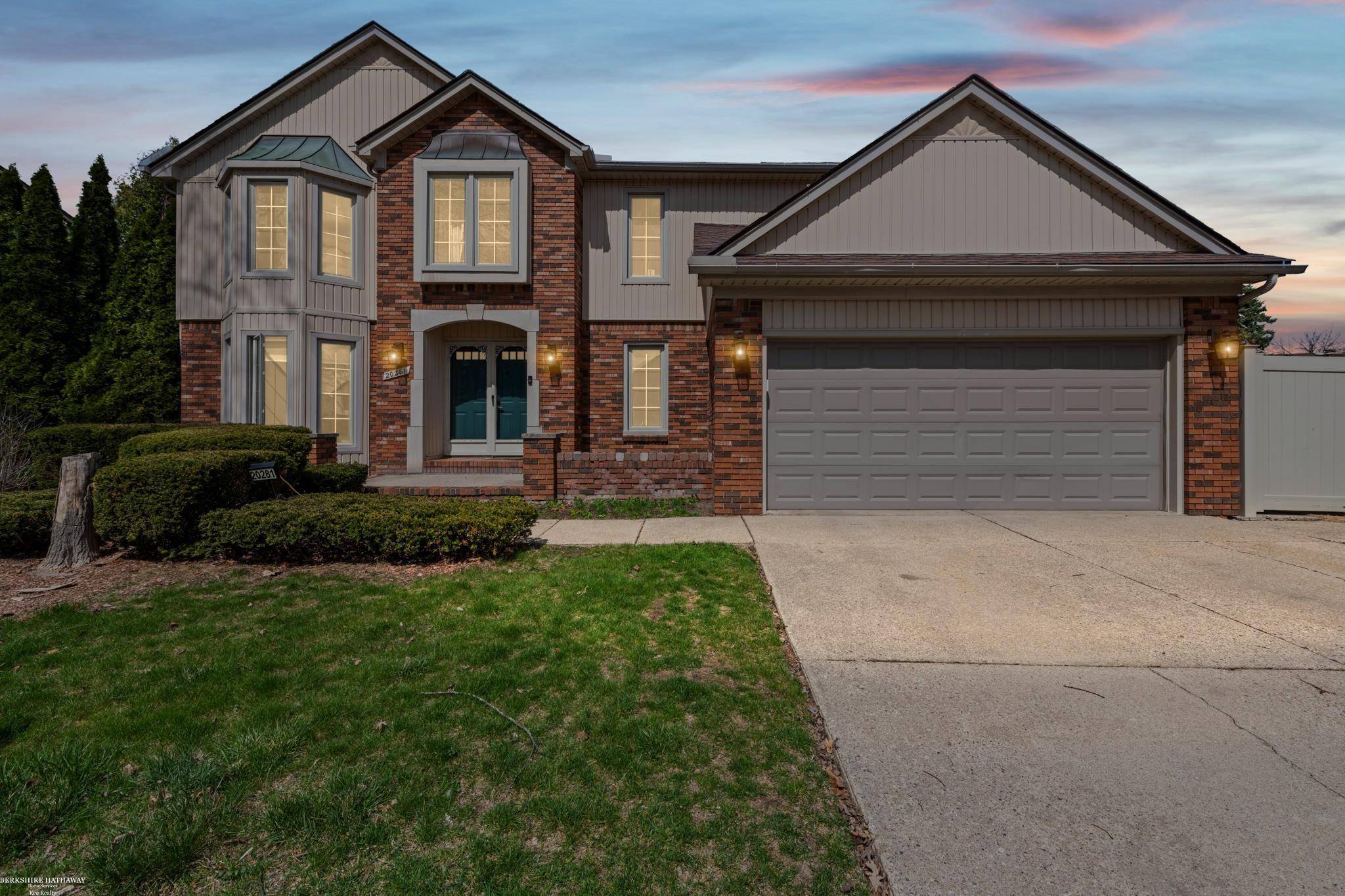 20281 Bannister WAY, Clinton Twp, MI 48038