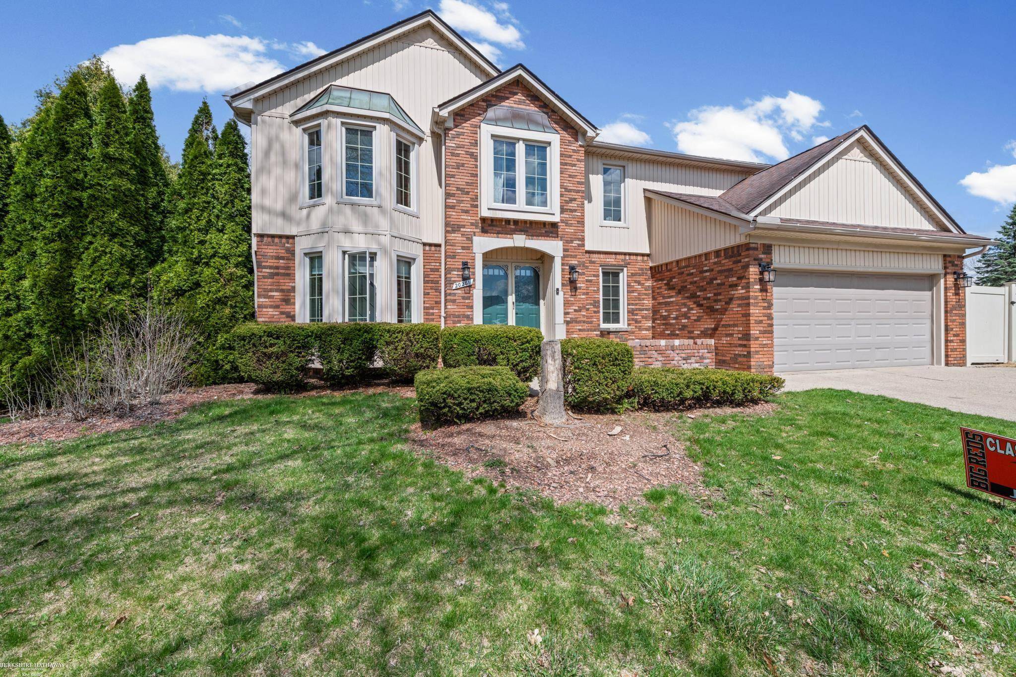 20281 Bannister WAY, Clinton Twp, MI 48038