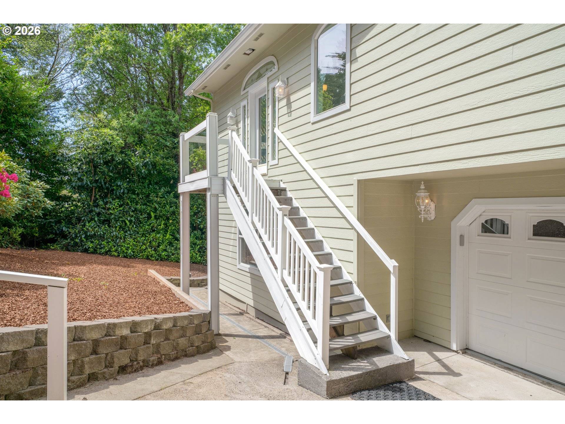 88378 COLLARD LAKE RD, Florence, OR 97439