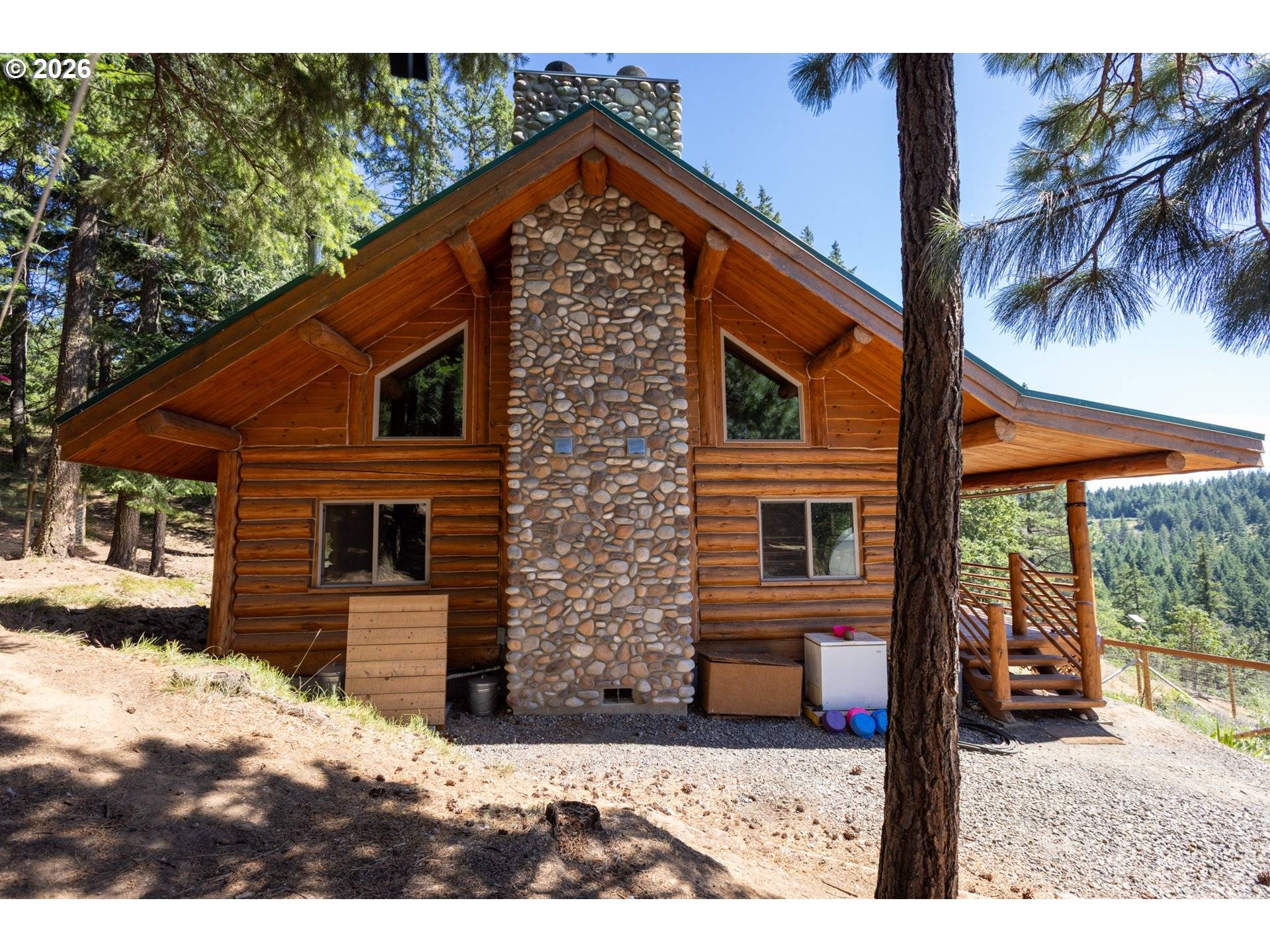 82 MEADOWS LOOP, Lyle, WA 98635