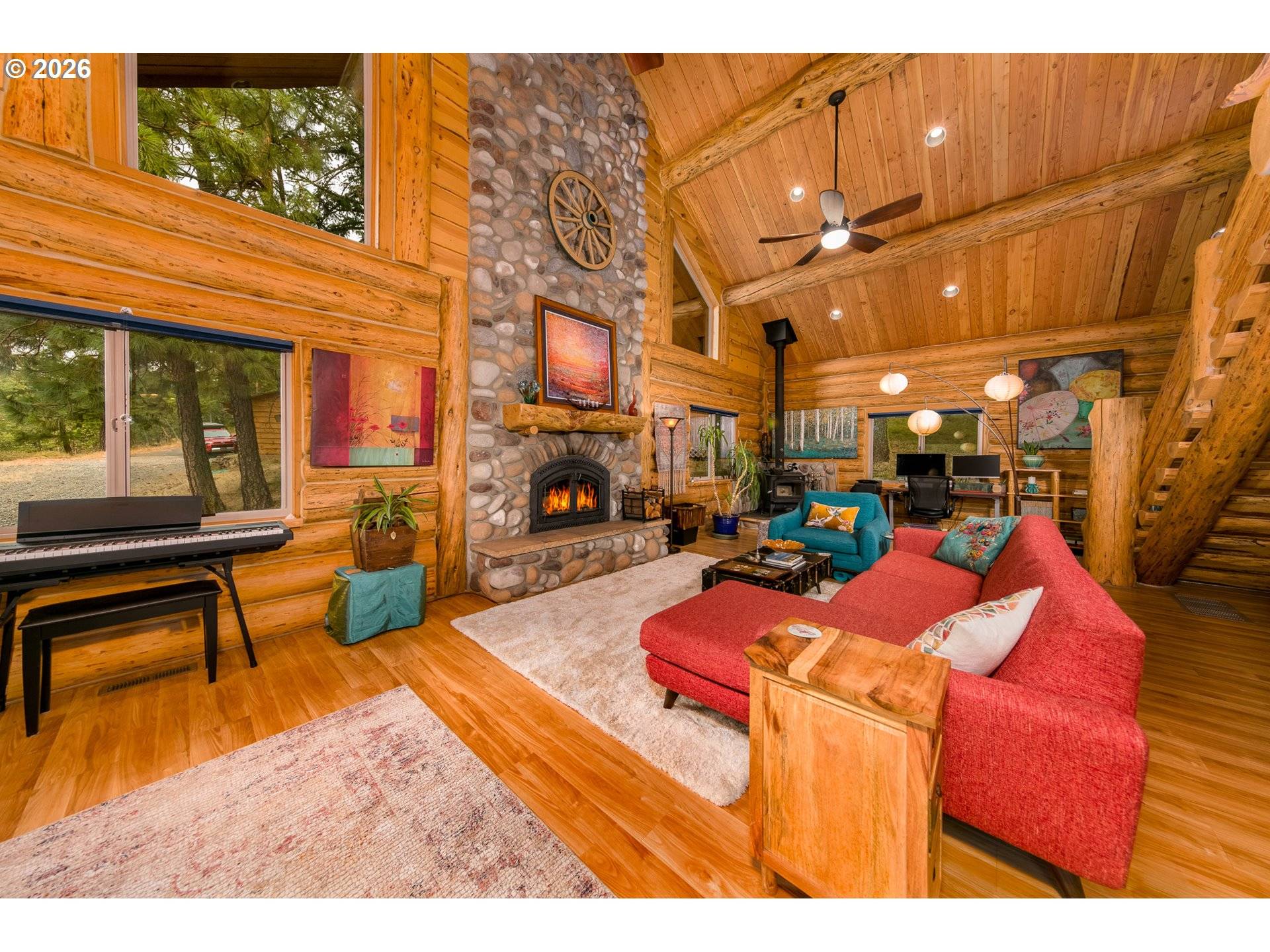 82 MEADOWS LOOP, Lyle, WA 98635