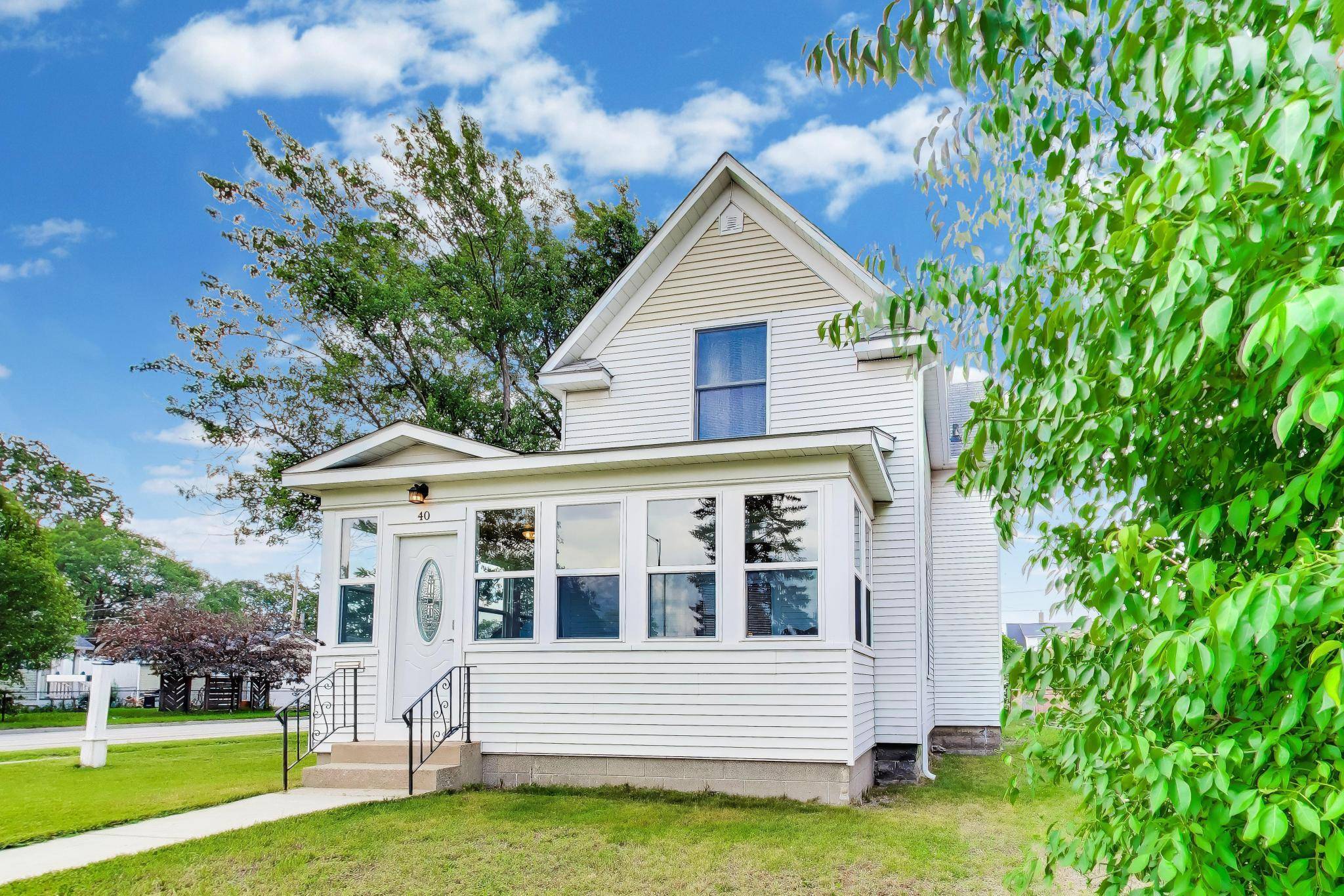 40 W 18th ST, Holland City, MI 49423