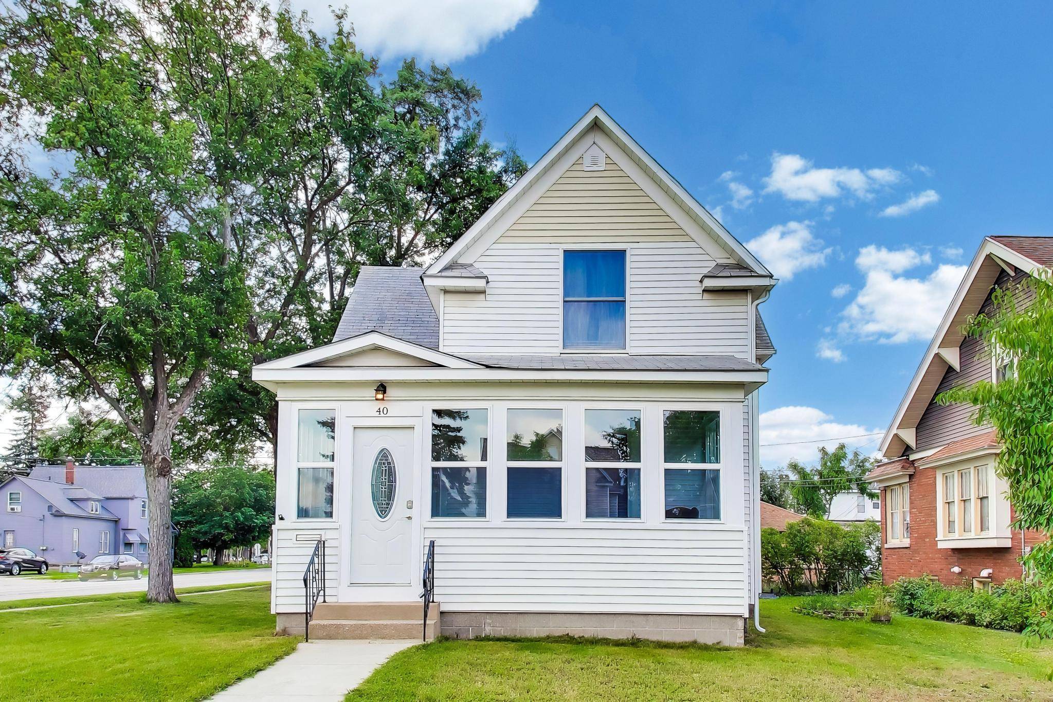40 W 18th ST, Holland City, MI 49423