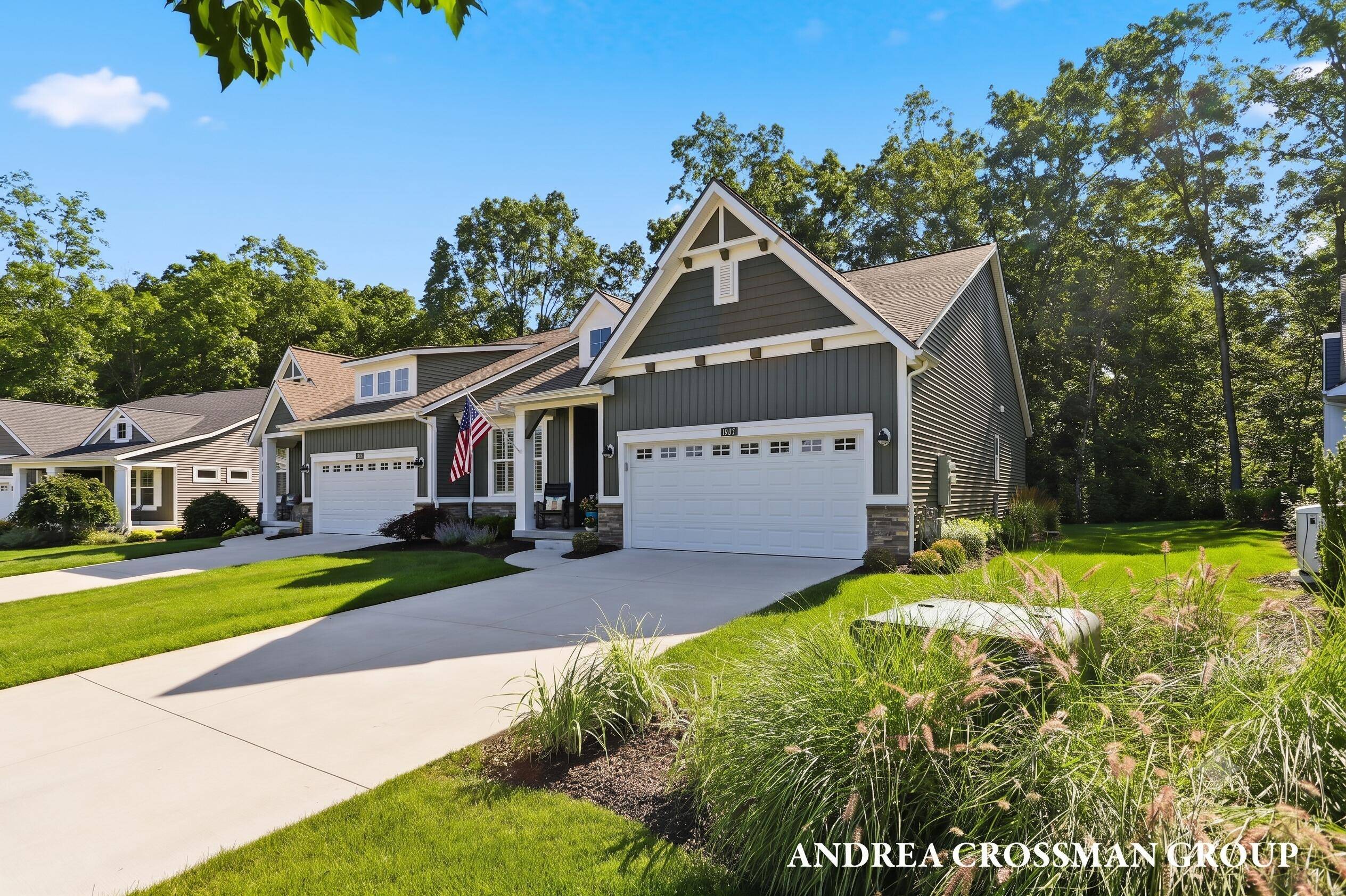 17512 Shinnecock DR, Spring Lake Twp, MI 49456