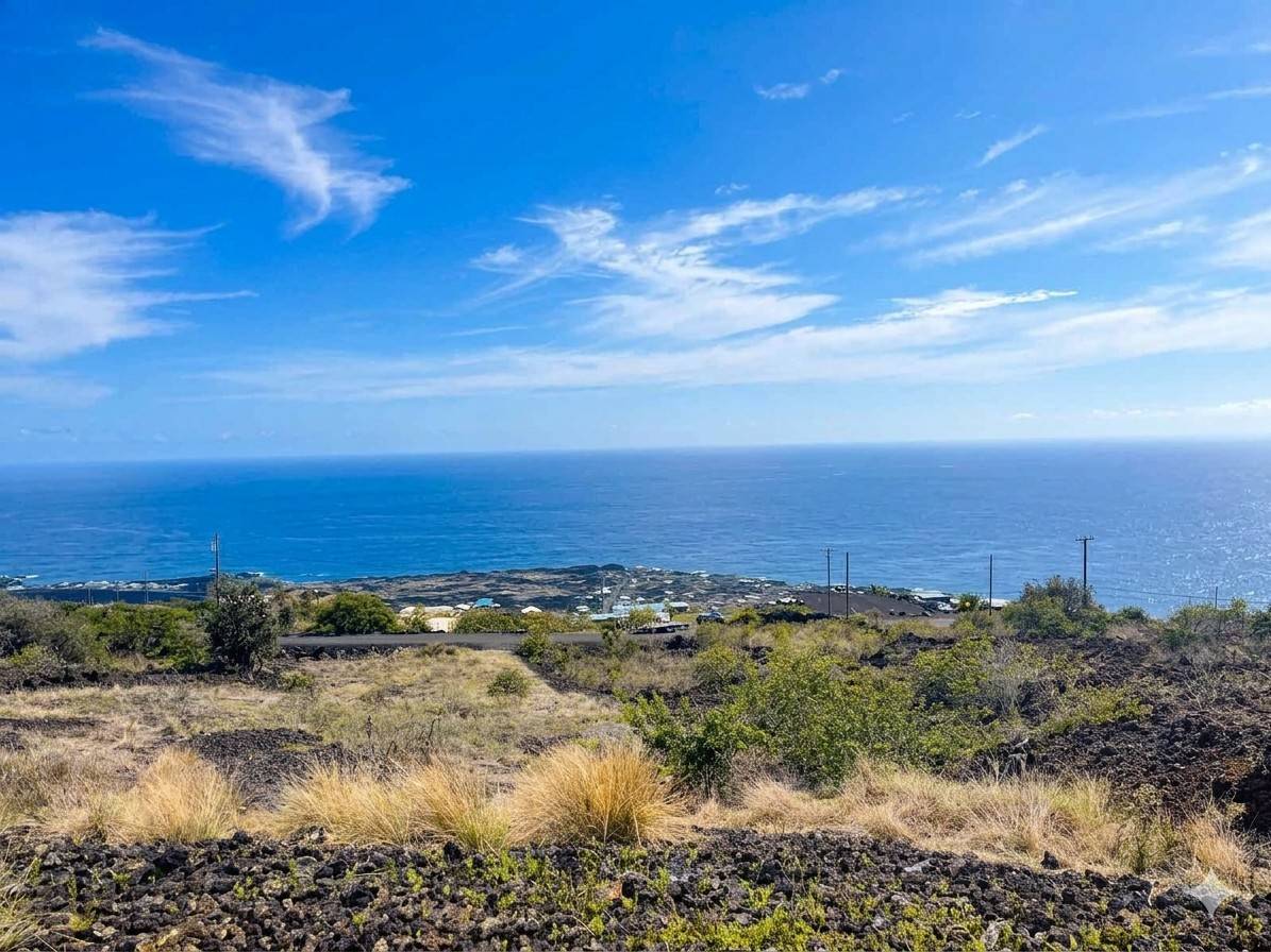 88-1484 AWAPUHI PL, Captain Cook, HI 96704