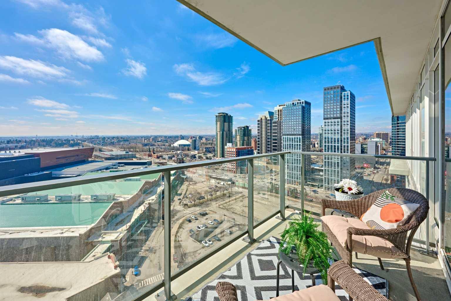 1188 3 ST SE #2010, Calgary, AB T2G 1H8