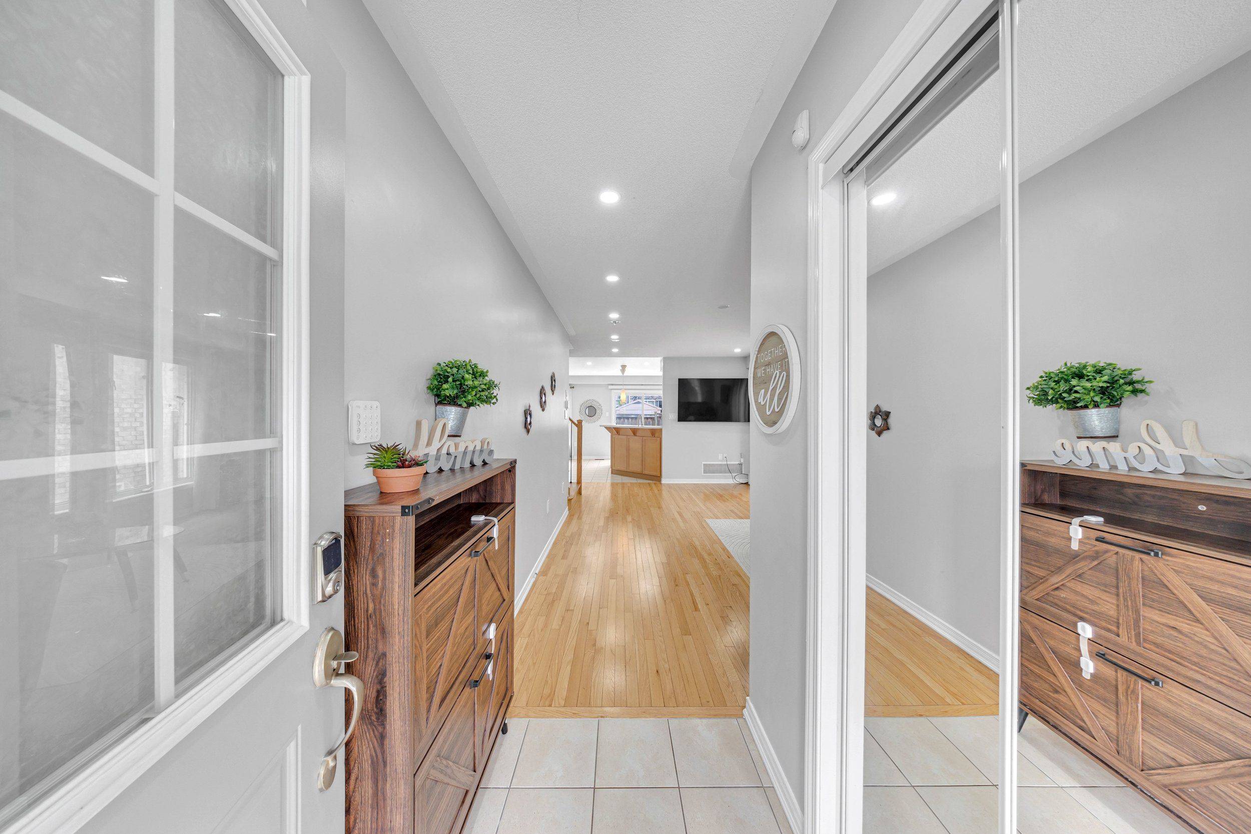54 Oswell DR, Ajax, ON L1Z 0L4