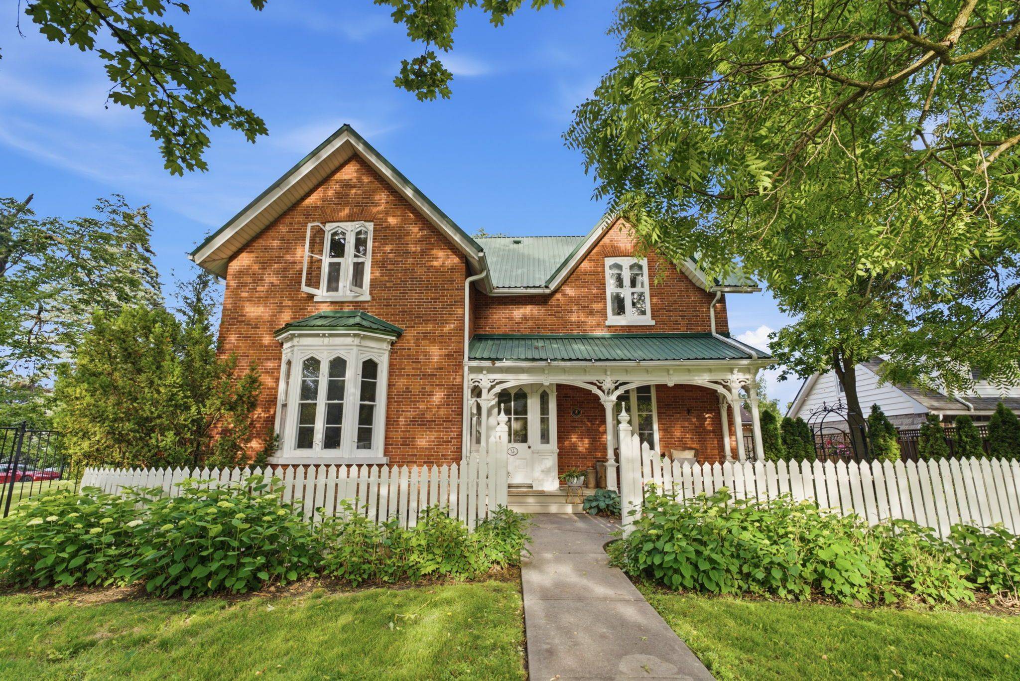 73 Temperance ST, Clarington, ON L1C 3B1