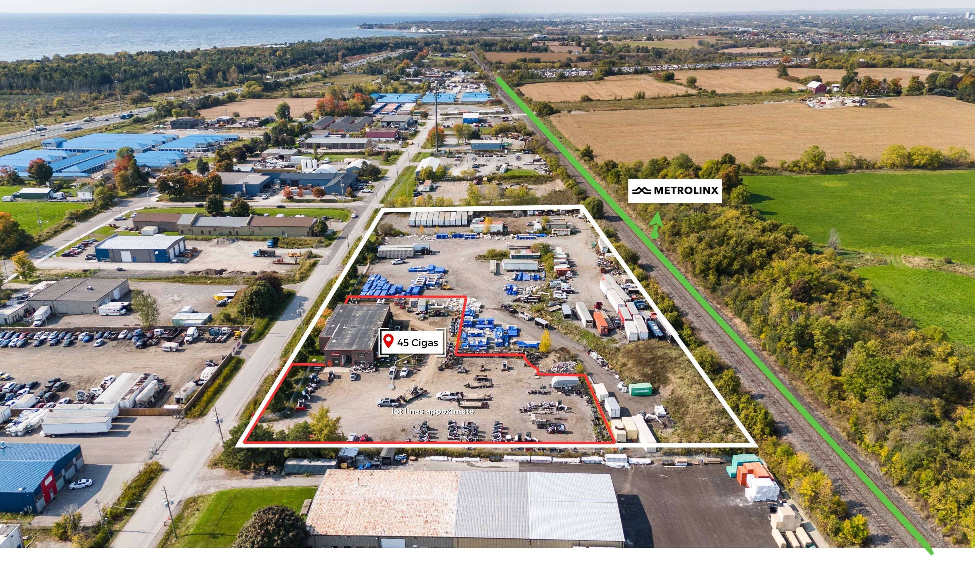 45 Cigas RD, Clarington, ON L1E 2T1