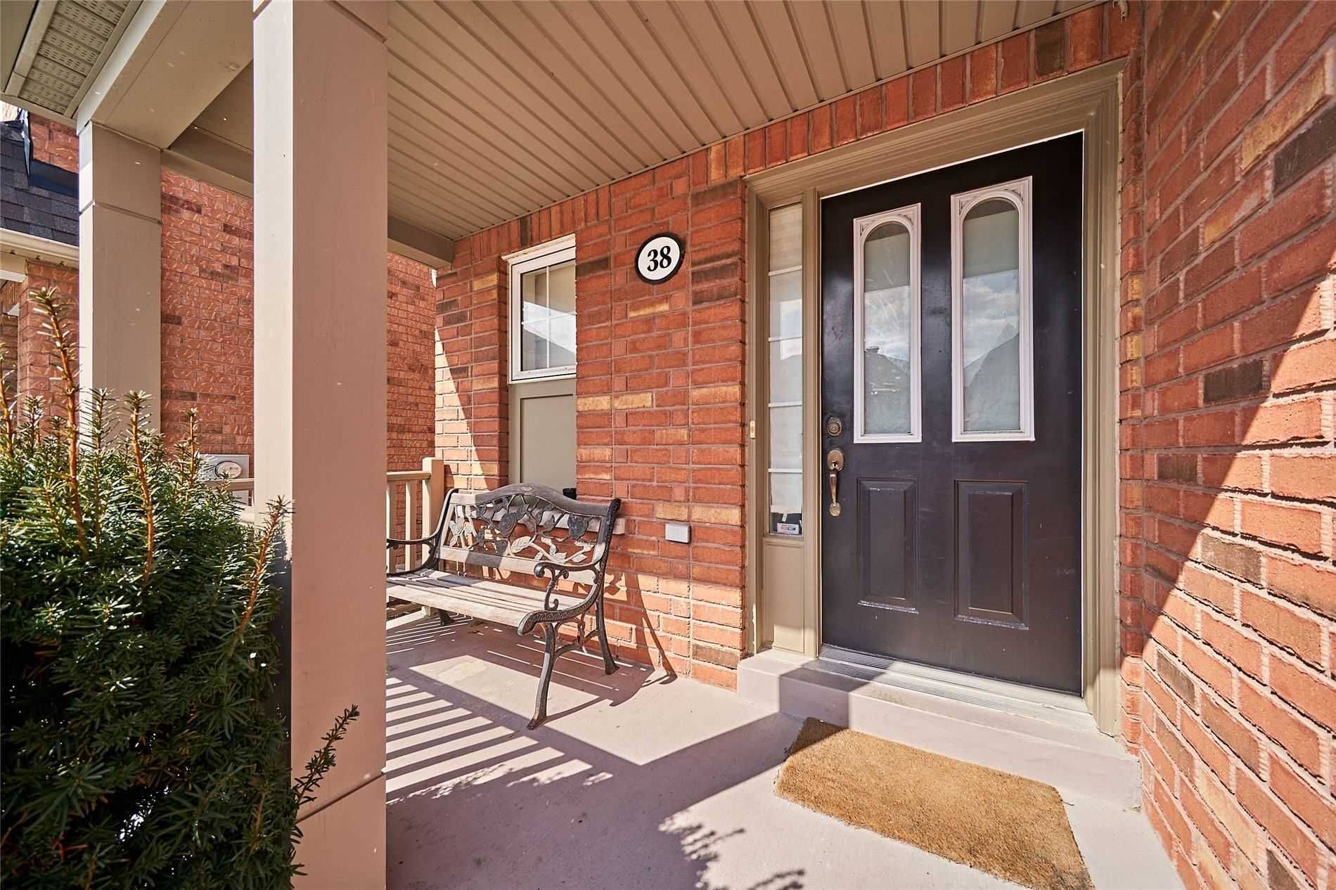 38 Tansley CRES, Ajax, ON L1Z 1Y5