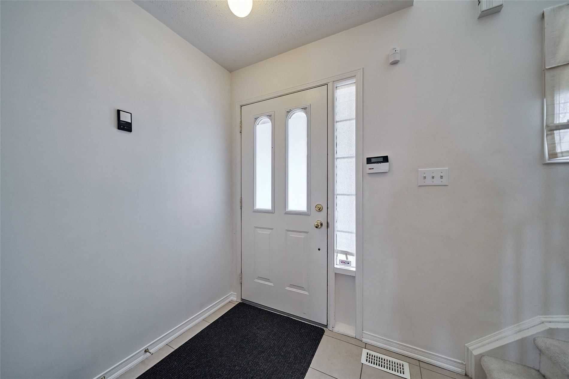 38 Tansley CRES, Ajax, ON L1Z 1Y5