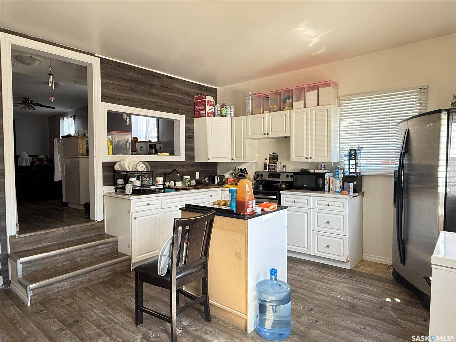 707 Railway AVENUE, Neudorf, SK S0A 2T0