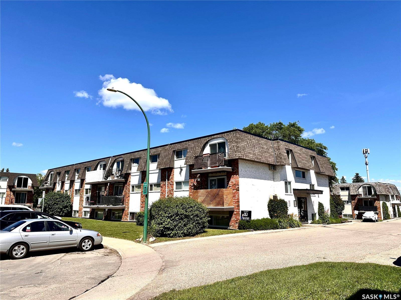 3625 Chaben PLACE #4, Saskatoon, SK S7H 4E9