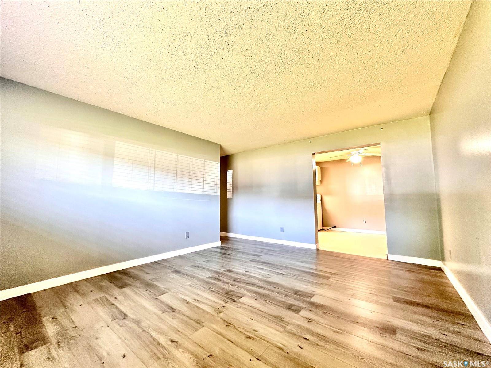 3625 Chaben PLACE #4, Saskatoon, SK S7H 4E9