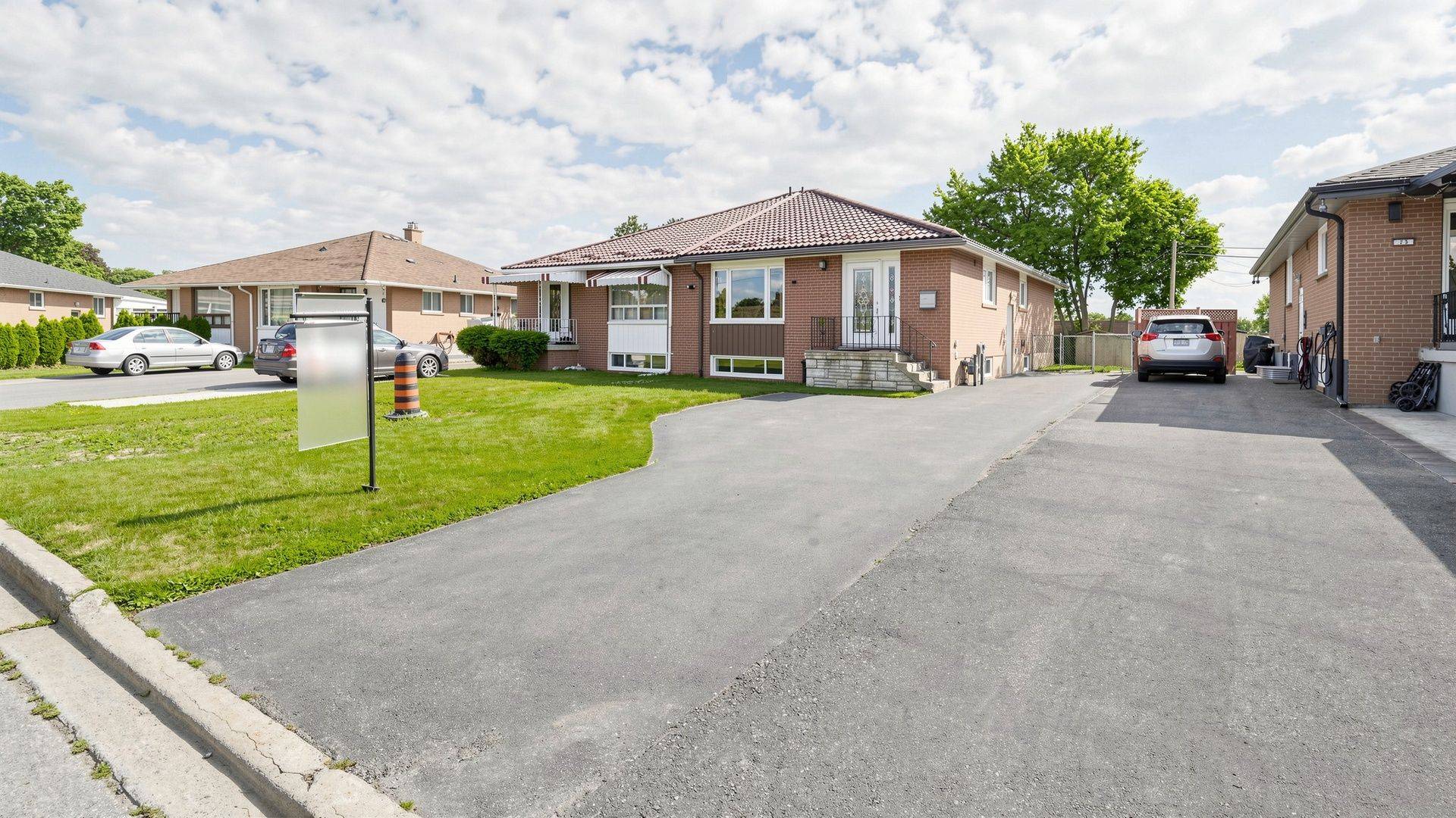 71 Addington CRES, Brampton, ON L6T 2R4
