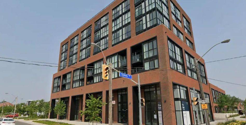 2300 St. Clair AVE W #710, Toronto W02, ON M6N 0B3