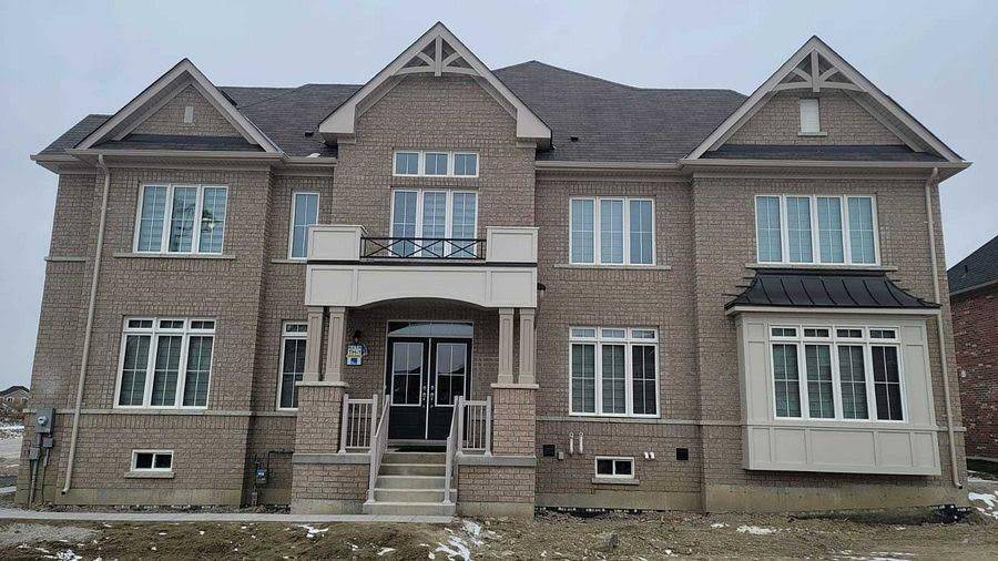 1 Sparrowbrook ST, Caledon, ON L7C 4B2